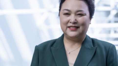 易寒+王凤英，小鹏汽车能否迎来第二春？