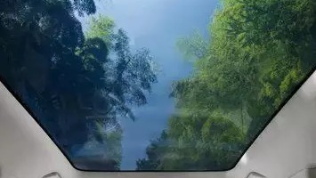 最鸡肋的设计——天窗，为什么会选装率近百分百？