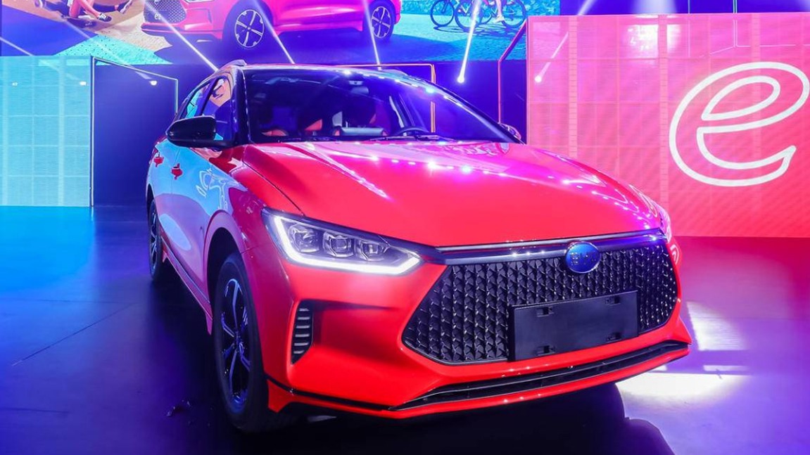 比亚迪e2补贴后售8.98-11.98万元 最大续航405k