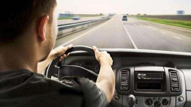 开车时常出现的4个错觉，尤其是最后一个，老司机都不能避免