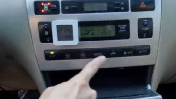 冬季雨天驾车安全小常识，学会使用这几点，新手开车上路也无压力