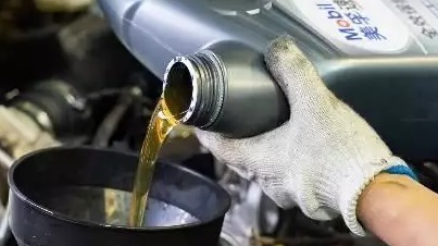 选对机油，为你驾行提供即速保护