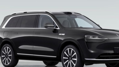 问界：完蛋！我被“黄牛”包围了！