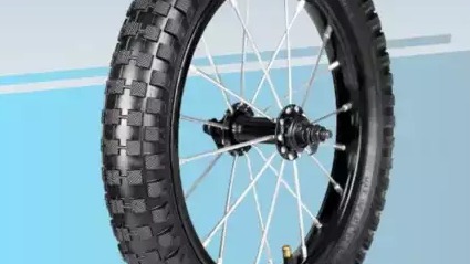 骑车出游，你定期检查轮胎了吗？