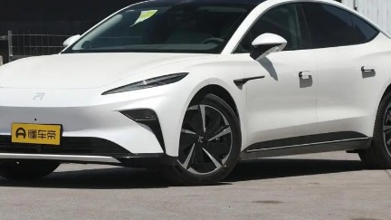 25万预算买电车，飞凡F7对比小鹏P7i，谁更适合入手？