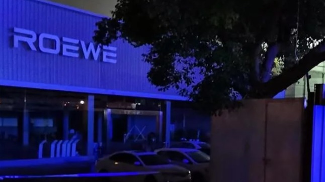 多辆豪车被烧原因不明如何索赔？律师：可先报保险“代位赔偿”