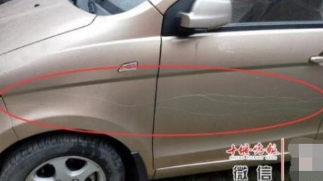 一夜之间，五堰一小区多辆车遭殃，谁干的？！