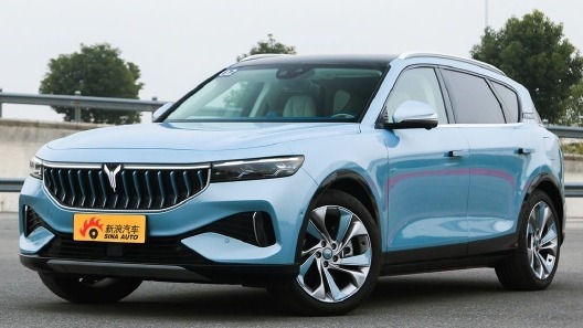 岚图汽车宣布完成A轮融资近50亿 国企混改基金和中银资产联合