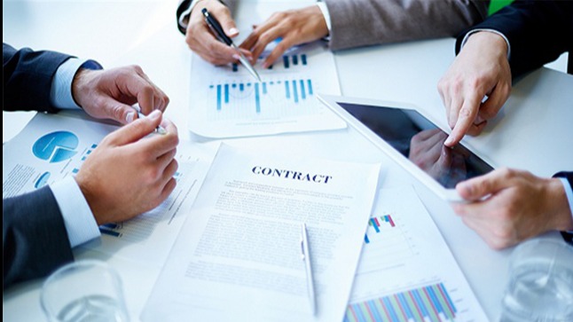 五车企董秘年薪百万 “大龄”董秘占据薪酬过半