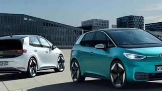 期中考之后，谁下调了年终分数线？