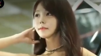 韩国高挑女车模小棉袄