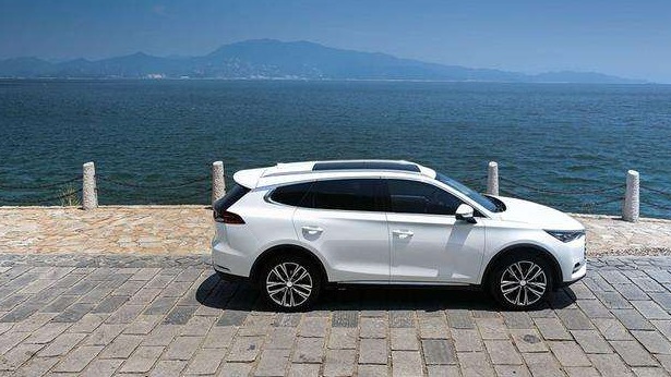 美保险业研究发现：SUV导致行人受伤或死亡的风险更大