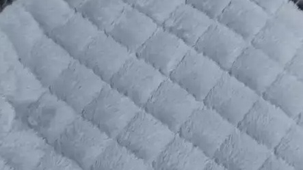 汽车坐垫这样选，不仅保暖还要美观