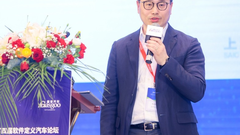 SOA技术与车-软-芯联动的探索与实践