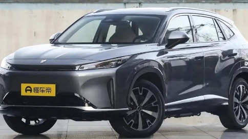 手握15万买插混SUV，荣威D5X DMH对上宋PLUS DM-i，谁才是首选？