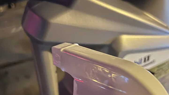 更换机油油液超过上限点的快速补救方法