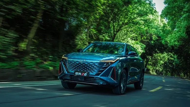 敢号称汽车机器人，15万级SUV欧尚Z6到底有多智能？