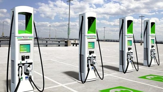 告别“一桩难求” 汽车无线充电靠谱吗