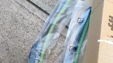 自己动手，给车车换一副雨刮器，经济实惠不被坑！