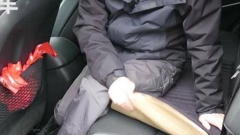 老司机为什么不用汽车座套？真的不建议你乱加，安全隐患很大