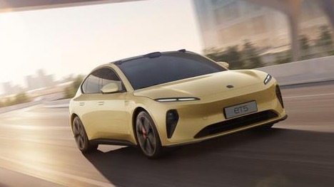 蔚来员工为保工作，贷款买两辆ET5却仍遭裁员！控诉其良心何在