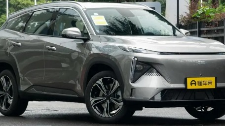15万左右预算买新能源SUV，深蓝S7和吉利银河L7到底该选