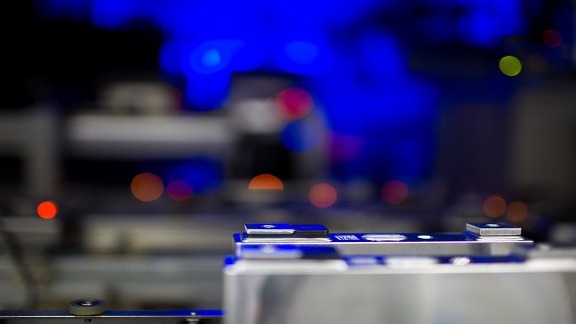 宁德时代预计推出超长寿命电池 将接受成本增加的挑战