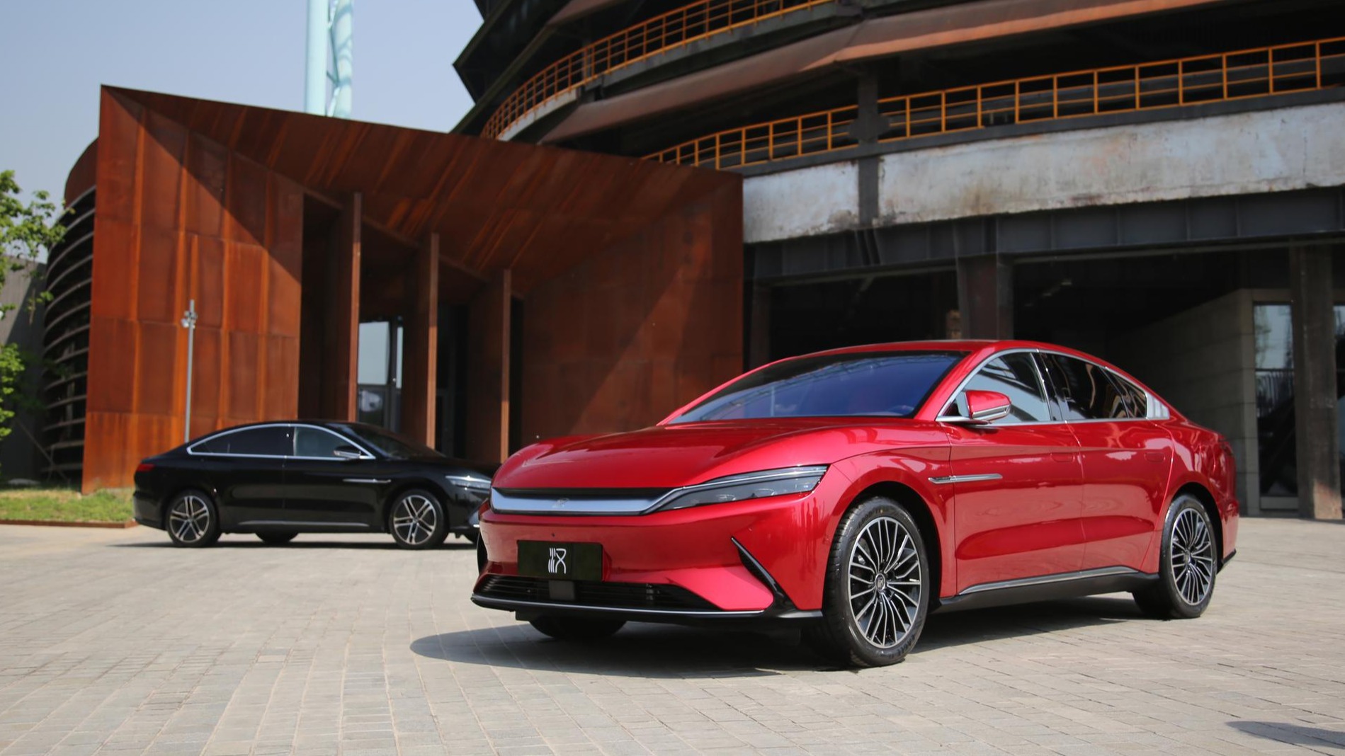 国产Model 3又降价 造车新势力危险了