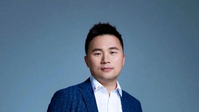 小米造车迎来新进展，五菱营销高管周钘下个月加盟小米汽车