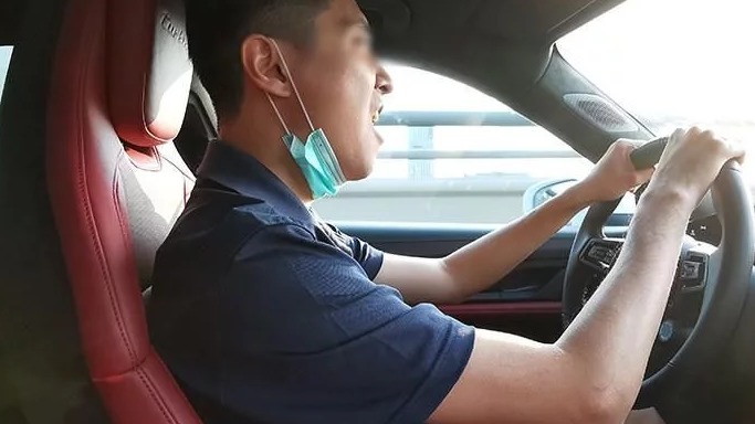 开多久算疲劳驾驶？怎样开车不会累？教授的经验都在这里了！