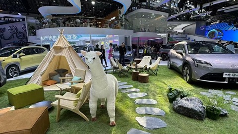 广州车展“懂生活”