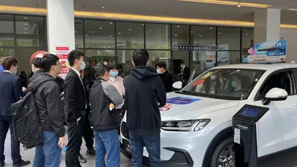 价格战一线调查：武汉的疯狂，车企的自救