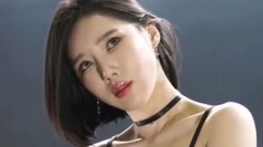  时尚美女车模宋姝儿 