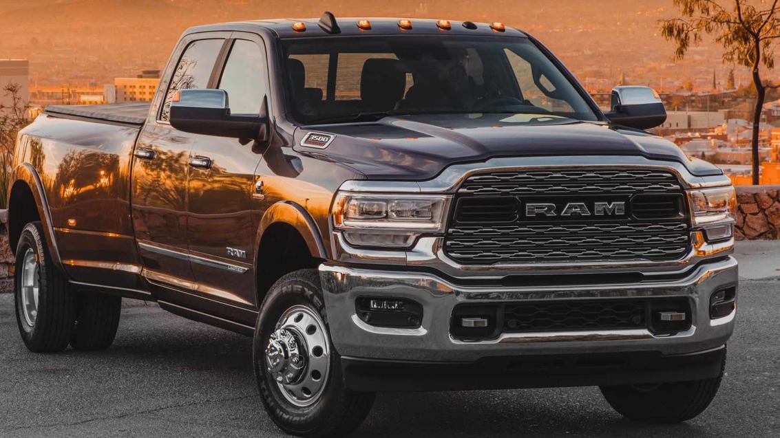 克莱斯勒因起火风险召回28万辆重型卡车