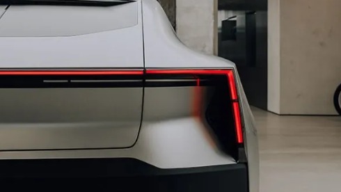 20万的电20万的电动车，换个电池多少钱？算完账，真够亏的！