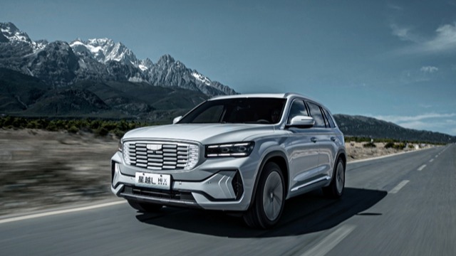 全面超越日系两田 星越L雷神Hi·X油电混动版上市售17.17万起