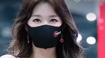  车模好身材秀出来  