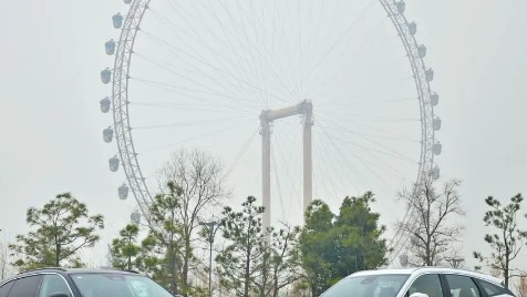 15万级混动SUV，零跑C11 超级增程和银河L7 谁更强？