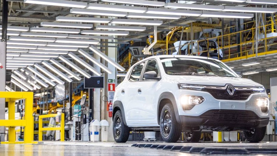 雷诺以7.65亿美元出售日产5%股份