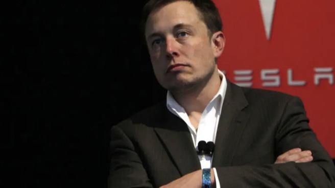 收购推特，是不是马斯克套现特斯拉股票的幌子？