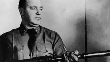 史上7大奇葩发明：子弹会拐弯的机关枪，1912年时不用电的导