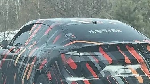 “比毛豆Y更棒”？蔚来新品牌首款车型谍照曝光