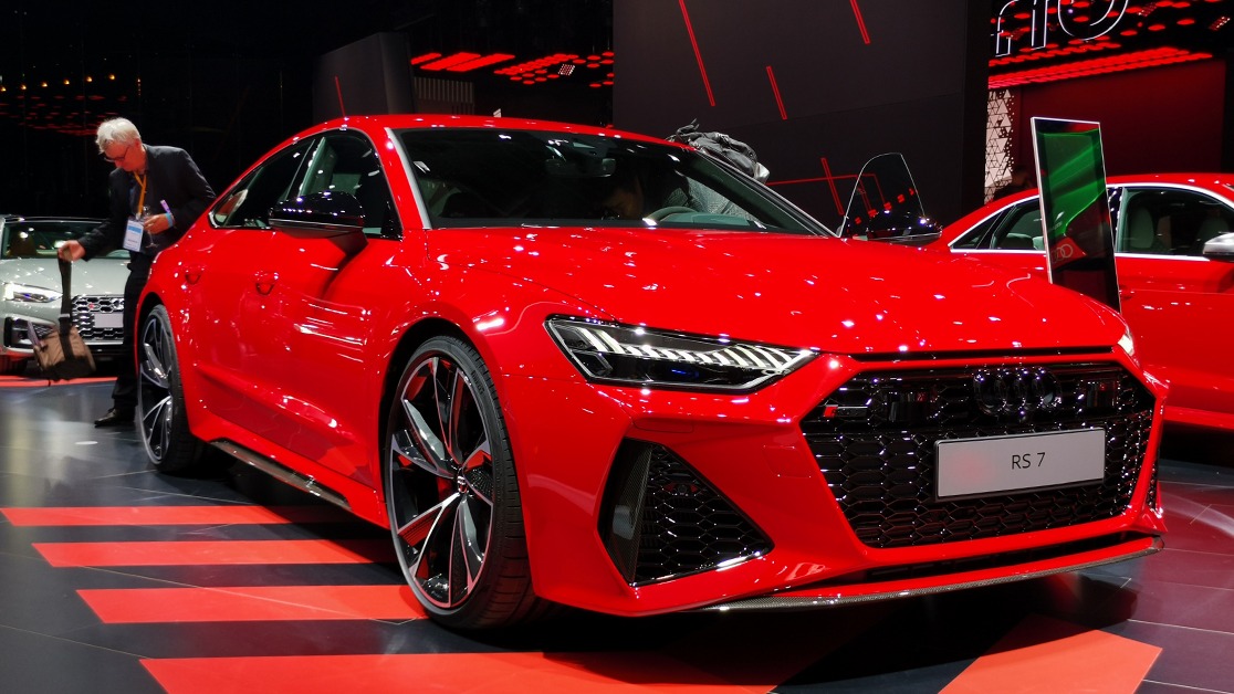 加速仅3.6秒/搭轻混系统 全新奥迪RS7正式亮相