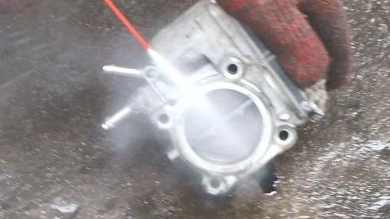 汽车出现怠速不稳要清洗节气门吗？该先检查哪个零件？给你说清楚