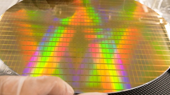 车规成本高？传车厂加大采用消费级芯片