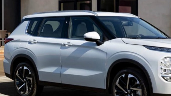 印度尼西亚称三菱汽车计划 2024 年投资 5.7 万亿印尼