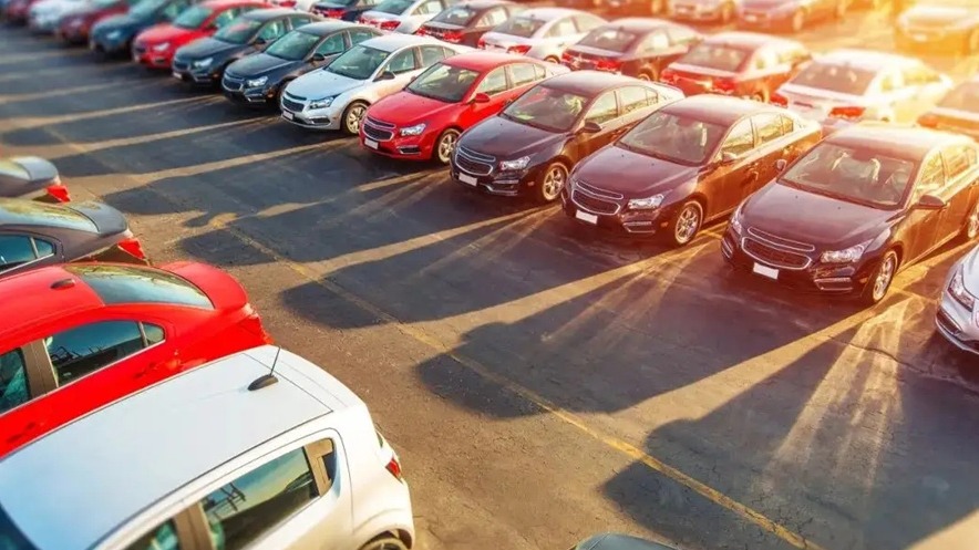 购置税减征促年底购车高潮，增加库存以备旺季？经销商直呼不敢！