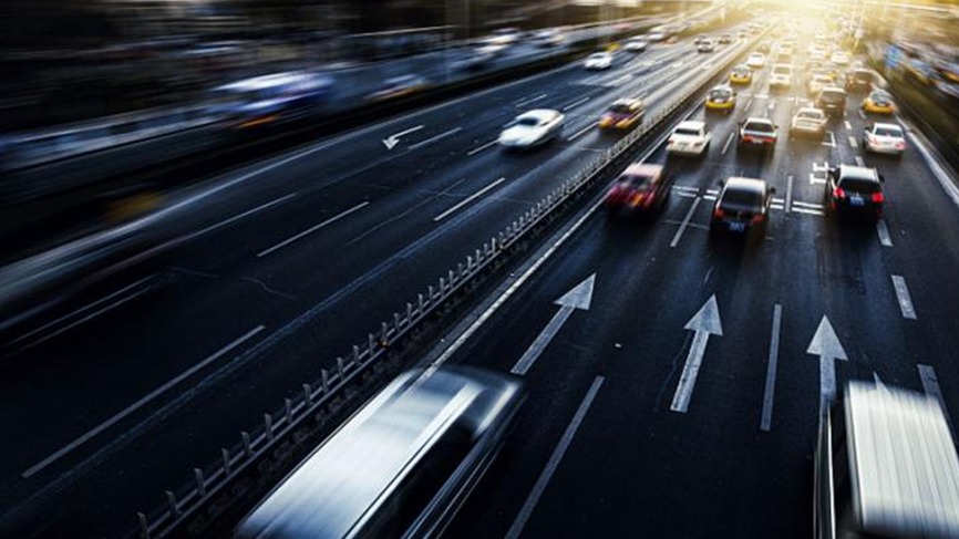 车圈大佬新车宣传内卷 不加个某价位最好的产品就卖不动车？