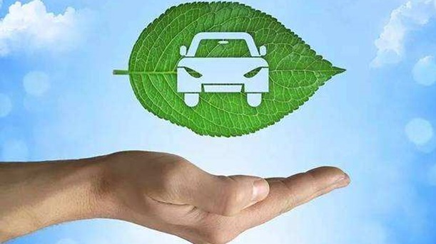 特斯拉路口停车功能上线 、蔚来或在年底发布全新电动轿车