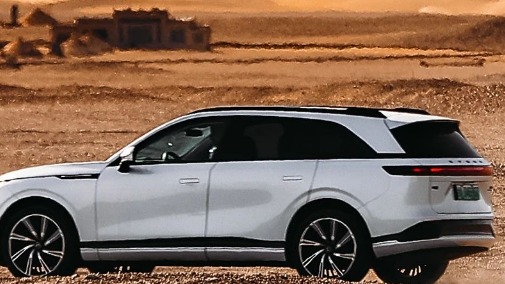 多次组织架构调整，小鹏急什么？